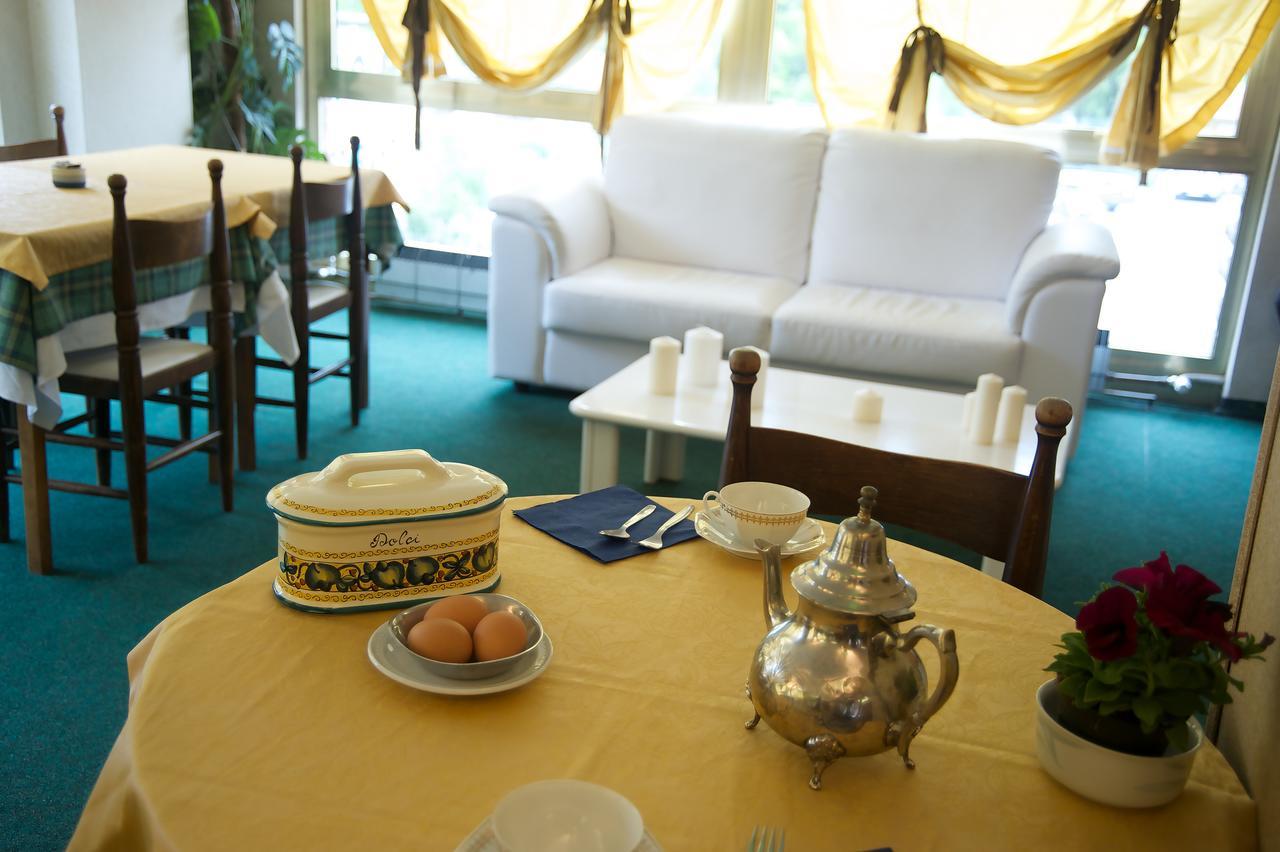 Hotel Dell' Olmo Ormea Buitenkant foto